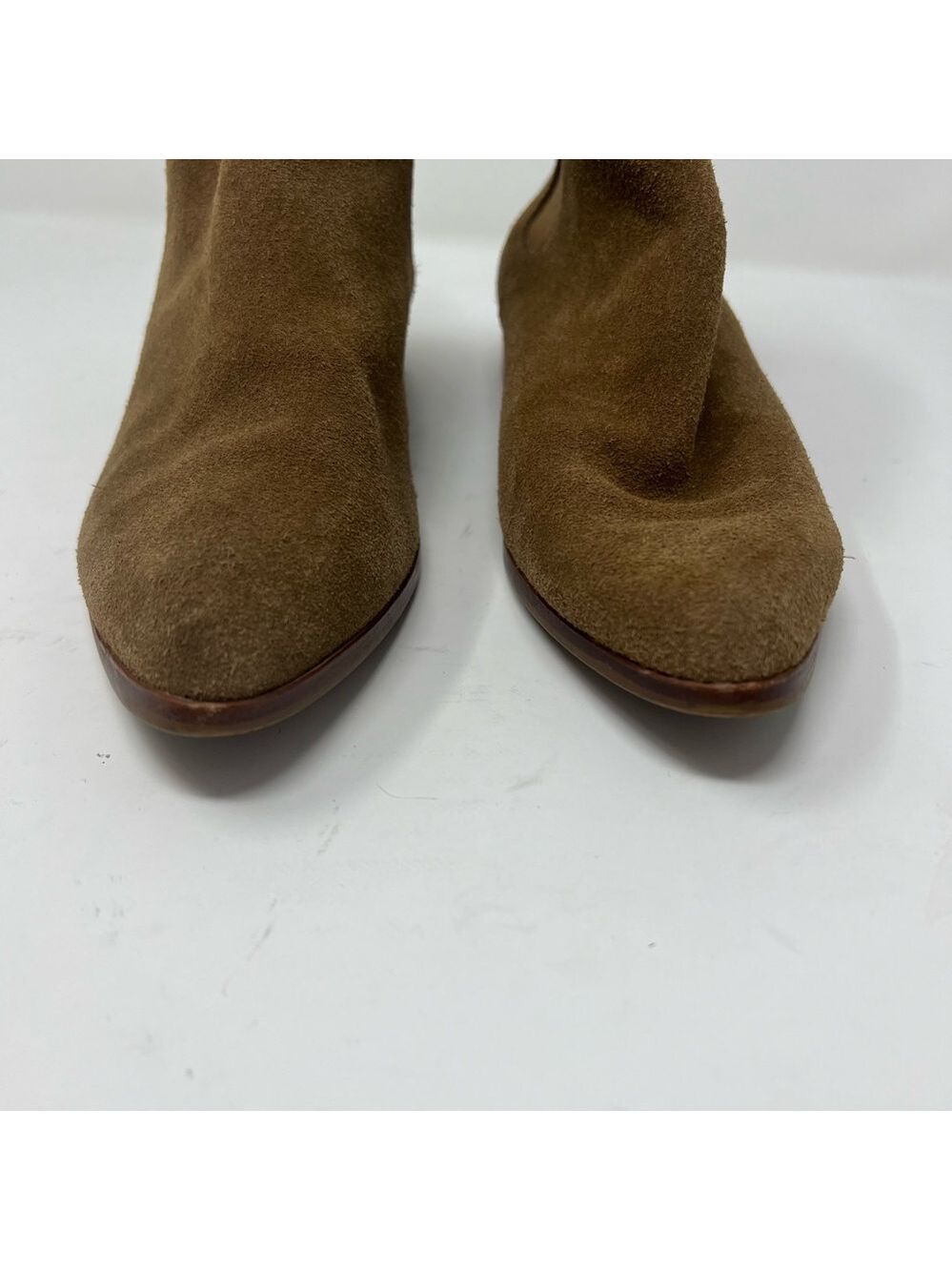 GAP Size 6.5 Tobacco Geuine Suede Chelsea Low Heel Boots Booties - Picture 3 of 12